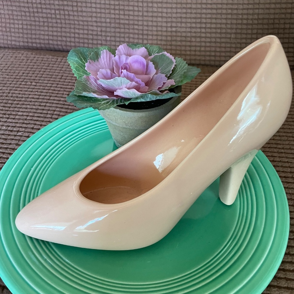 Vintage Ceramic Women's High Heel Pump - Picture 5 of 12